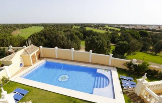 Рост продаж гольф недвижимости в Испании