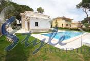 Luxury villa with private pool for sale in Dehesa de Campoamor, Costa Blanca, Spain 286-3