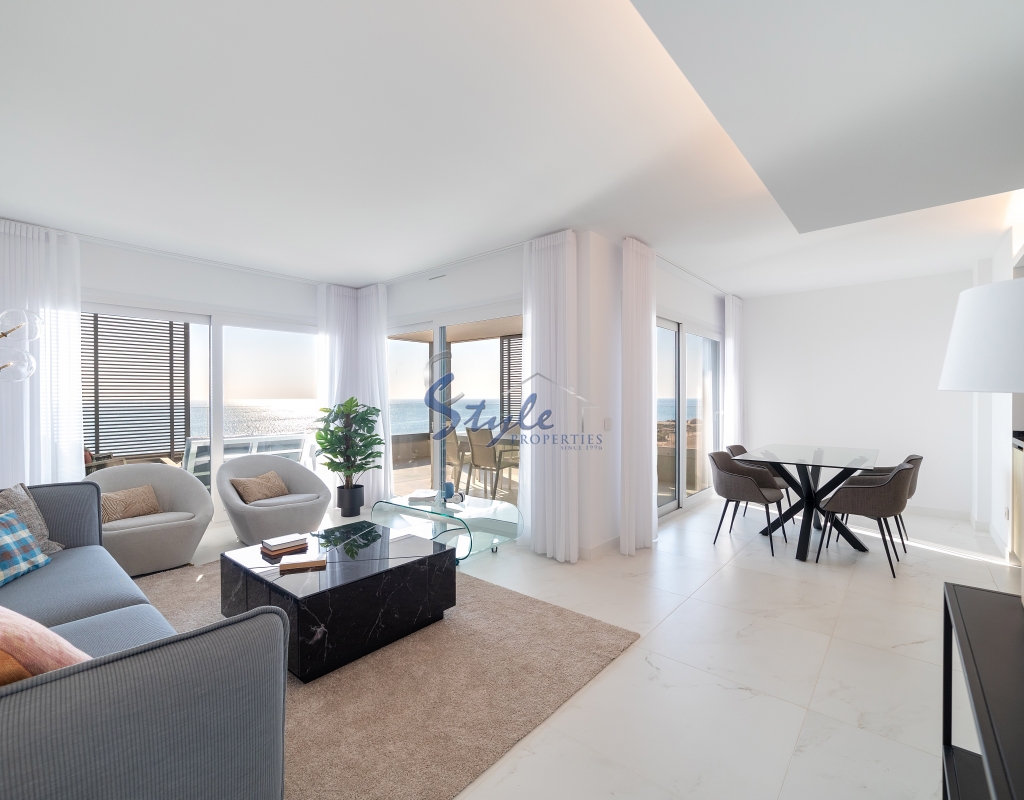 Новые апартаменты на продажу  на первой линии моря, Торревьеха, Коста Бланка, Испания ON1160_2B