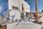 En venta new villa en San Miguel de Salinas, Alicante, Costa Blanca. ON1218