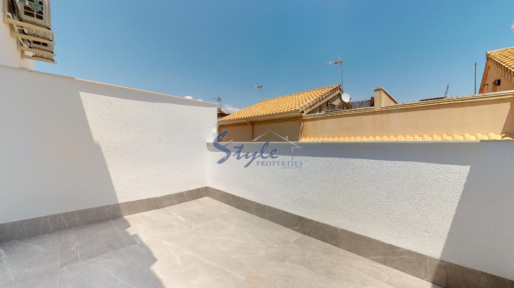 New build townhouses in San Pedro del Pinatar, Costa Blanca, Spain. ON1660