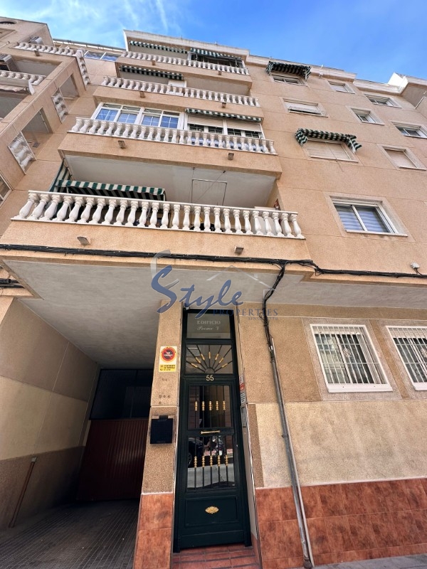 For sale 2 bedroom apartment in Torrevieja, Costa Blanca, Spain. ID1766