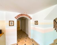 A la venta una exclusiva villa de lujo con una gran parcela en Villamartín, Costa Blanca, España. ID3484