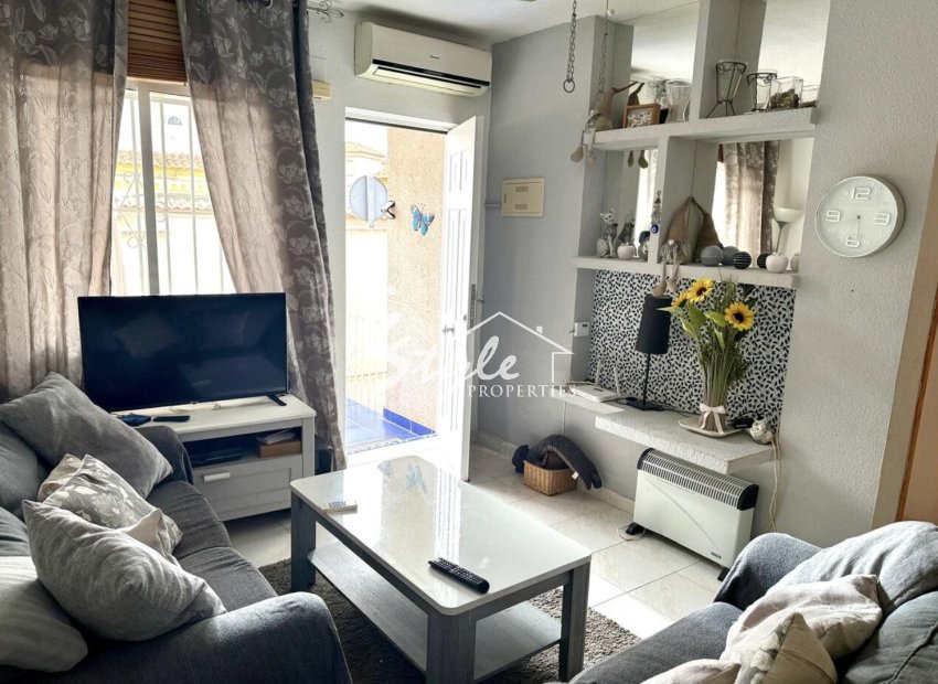 Adosado de 3 habitaciones en Punta Prima, Los Altos, Costa Blanca, Spain. ID2548