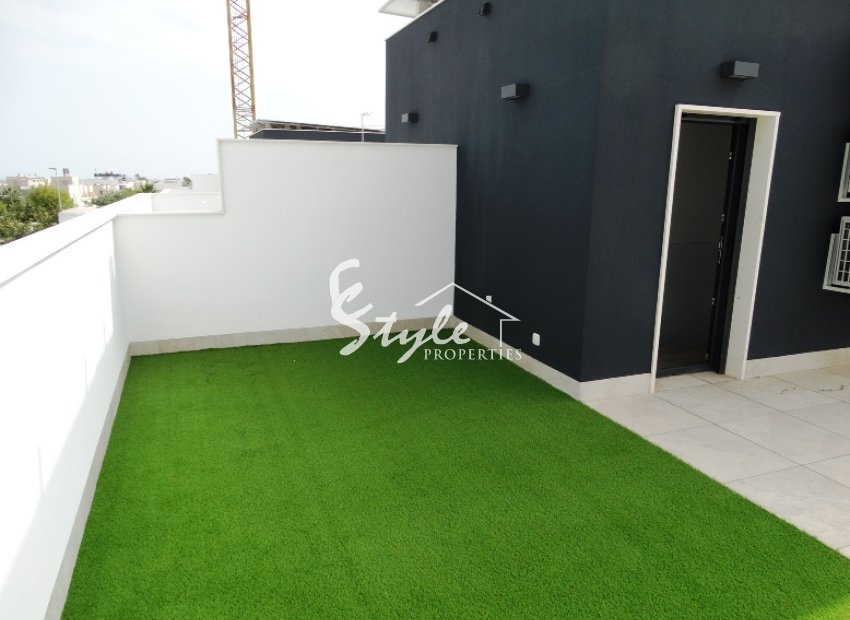 Adosados de obra nueva en venta en Santiago de Ribeira, Murcia, España.ON1560