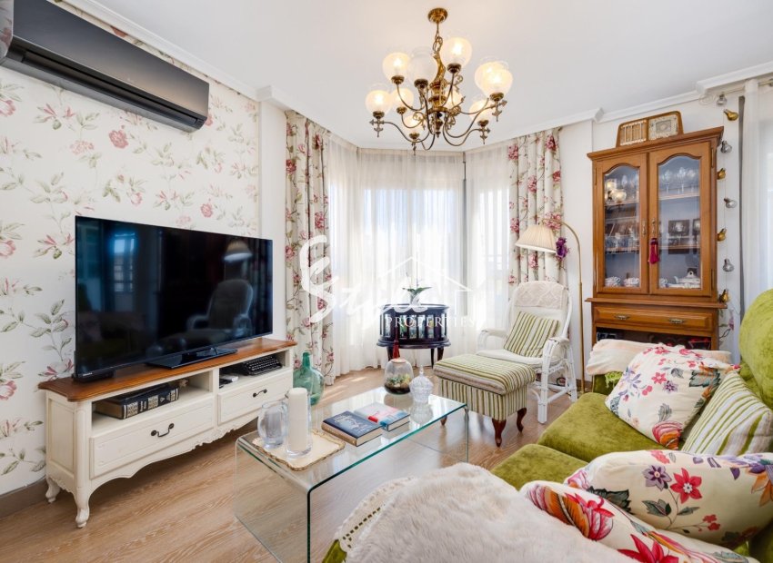 Alquiler corta estancia - Apartamento - Torrevieja