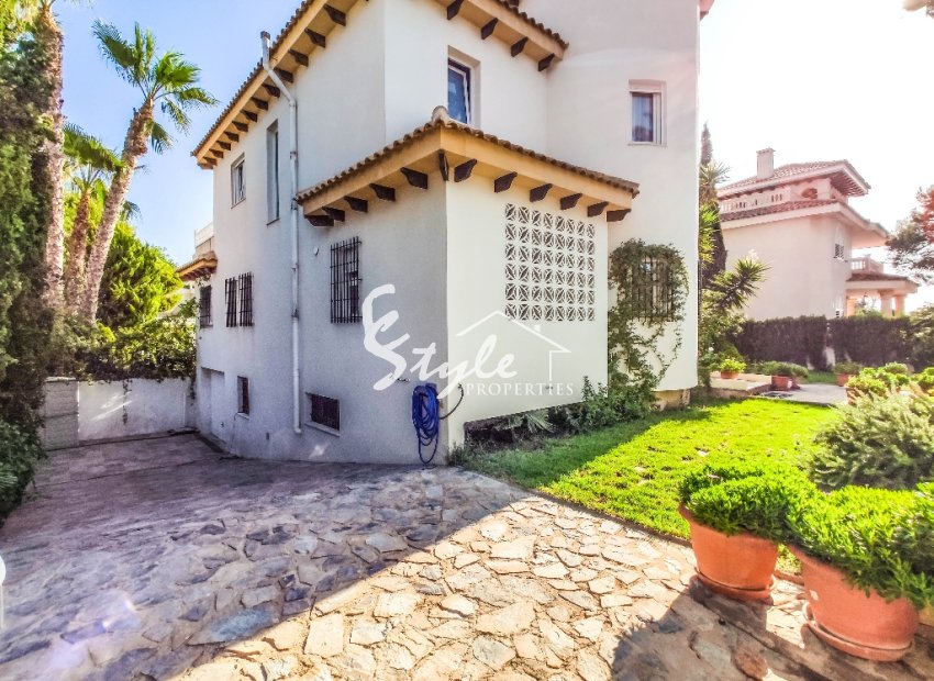 Alquiler corta estancia - Villa - La Zenia