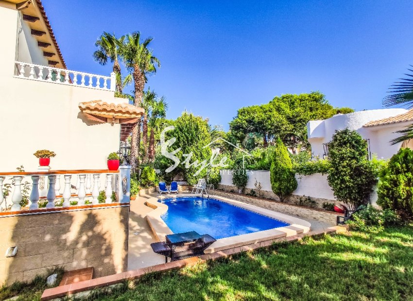 Alquiler corta estancia - Villa - La Zenia