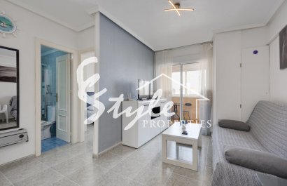 Apartament  - Resale - Torrevieja - calle Mar Baltico
