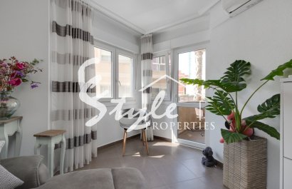 Apartament  - Resale - Torrevieja - calle Torreviejensen Ausentes