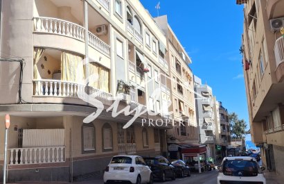 Apartament  - Resale - Torrevieja - Playa de los locos