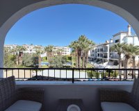 Apartamento en esquina de 2 dormitorios en Villamartín Plaza, Orihuela Costa – con piscina y cerca al campo de  golf. ID3421