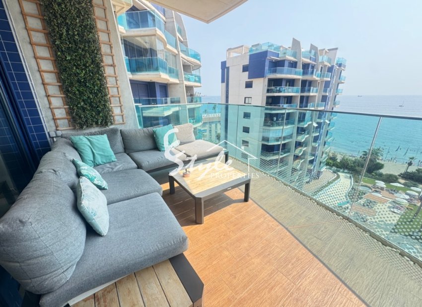 Apartamento en primera linea en venta en Sea Senses, Punta Prima.ID1939