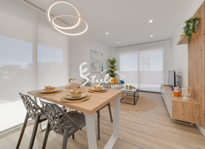 Apartamento nuevo en venta cerca de la playa en Arenales del Sol, Costa Blanca, España.ON1555