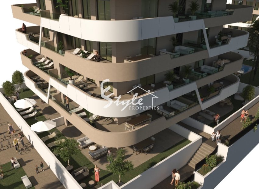 Apartamento nuevo en venta cerca de la playa en Arenales del Sol, Costa Blanca, España.ON1555