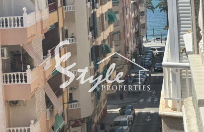 Apartamento - Resale - Torrevieja - EE2433