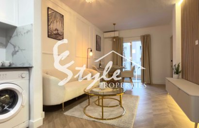 Apartamento - Reventa - Torrevieja  - Torrevieja