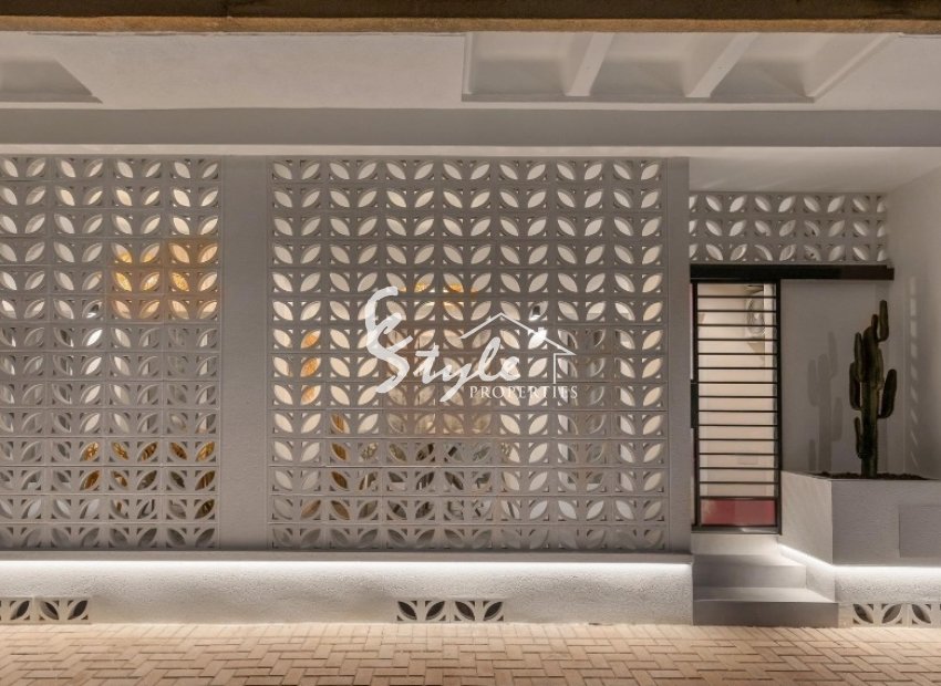 Apartamentos de nueva construcción en planta baja en venta cerca del mar en Torrevieja, Costa Blanca, España ON1901