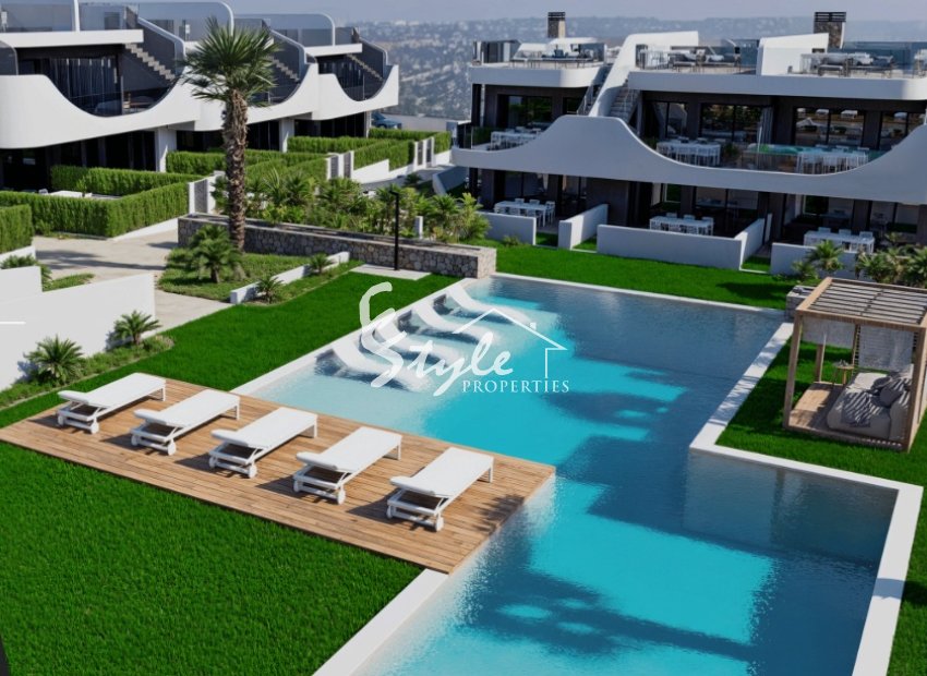 Apartamentos de nueva construcción en venta en San Miguel de Salinas, Costa Blanca, España. ON1881