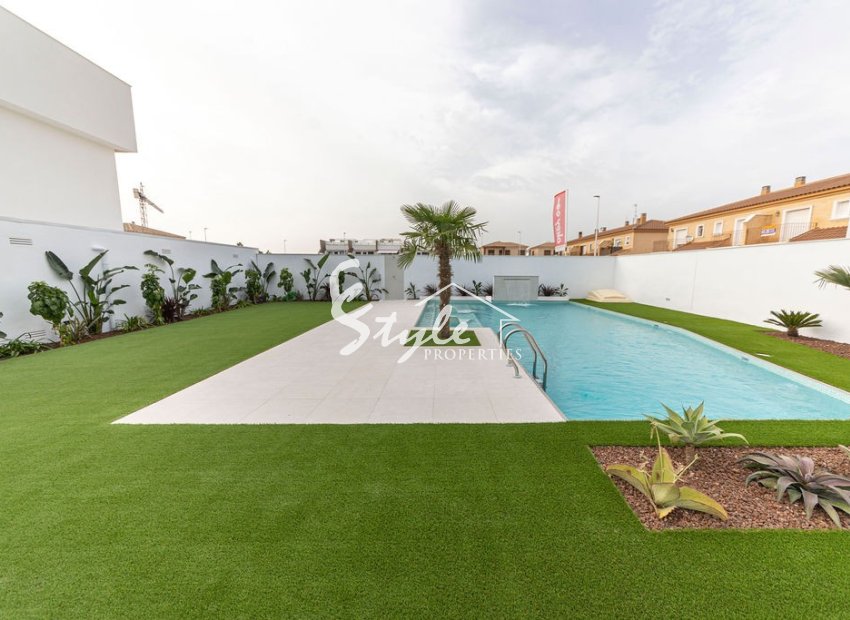 Apartamentos de obra nueva en venta en Pilar de la Horadada, Costa Blanca, España.ON1479_B