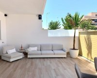 Apartamentos de obra nueva en venta en Pilar de la Horadada, Costa Blanca, España.ON1815