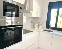 Apartamentos de obra nueva en venta en Pilar de la Horadada, Costa Blanca, España.ON1815