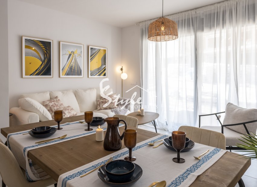 Apartamentos de obra nueva en venta en Villamartín, Costa Blanca, España. ON1456_A