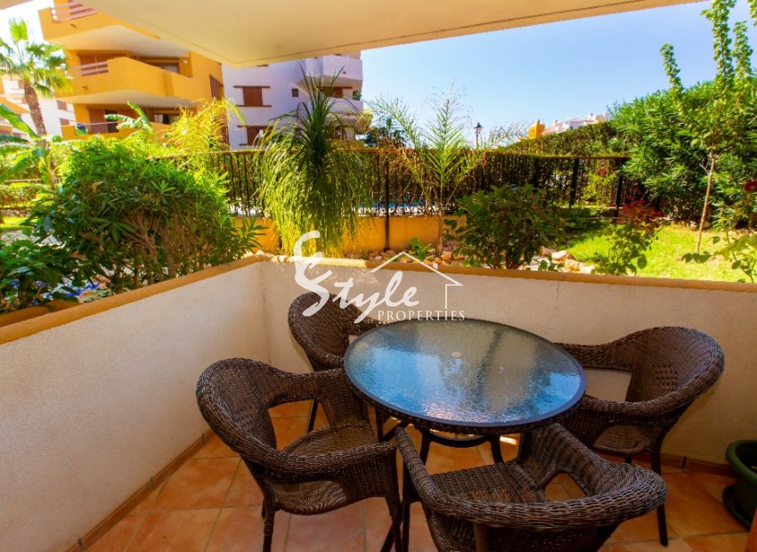 Apartamentos en venta junto al mar en Parque Recoleta, Orihuela Costa, Costa Blanca, España