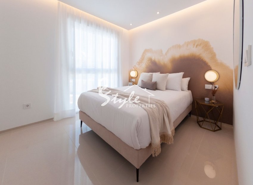 Apartamentos modernos en venta en Quesada, Costa Blanca Sur, España. ON1645_B