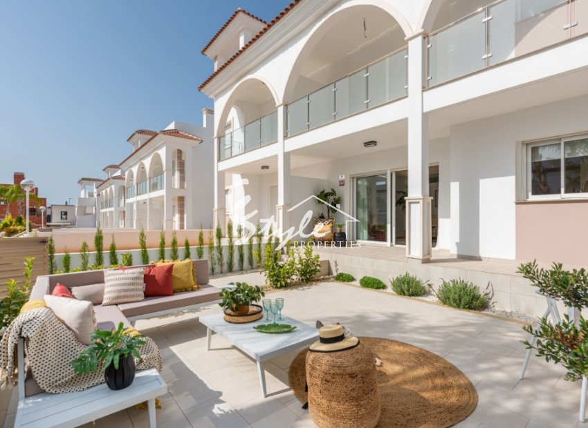 Apartamentos modernos en venta en Quesada, Costa Blanca Sur, España. ON1645_B