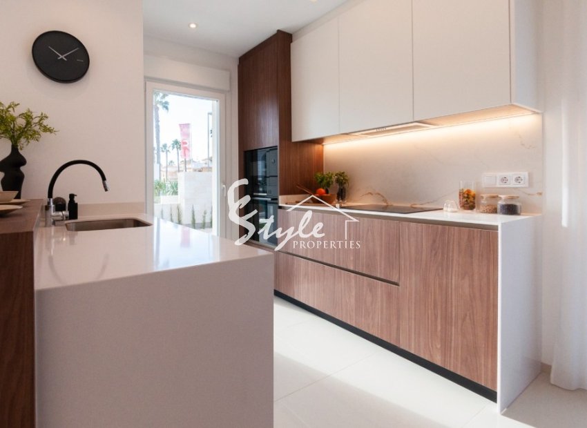 Apartamentos modernos en venta en Quesada, Costa Blanca Sur, España. ON1790_B