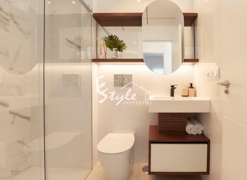 Apartamentos modernos en venta en Quesada, Costa Blanca Sur, España. ON1790_B