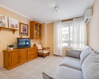 Апартаменты на первом этаже у моря в Torrevieja – недвижимость с видом на море. ID2714