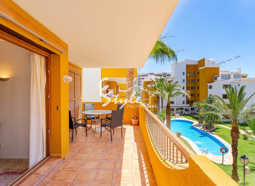 Apartment for sale with South-Facing Terrace and Pool Views in La Entrada – Punta Prima, Costa Blanca, Spain. ID 3949