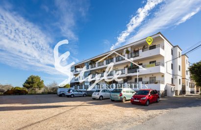 Apartment - Resale - Torrevieja - La Siesta