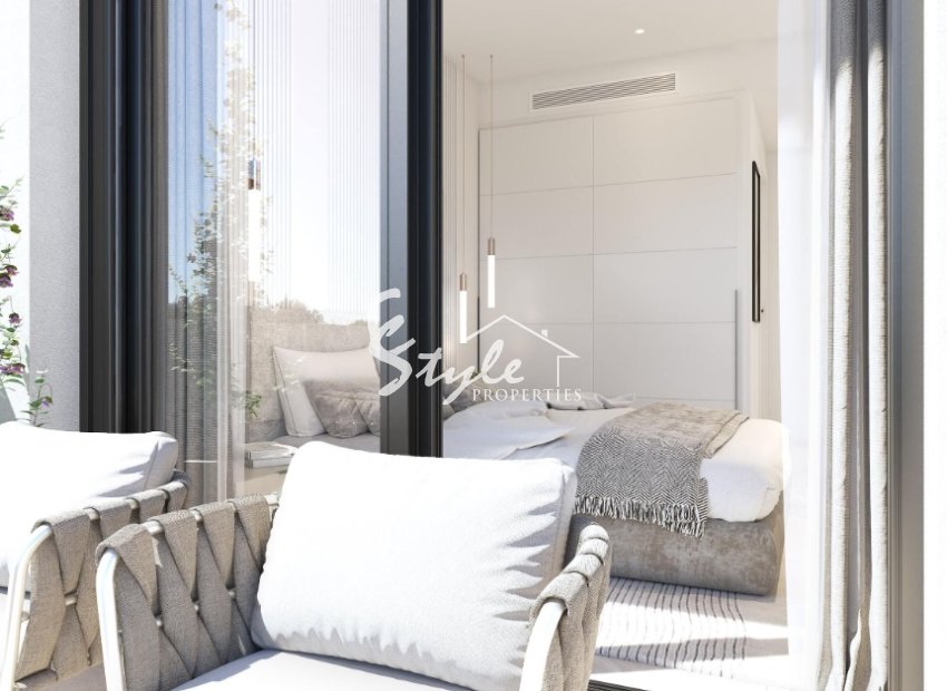 Apartments for sale in a new complex en Torrevieja, Costa Blanca, Spain. ON1731_A