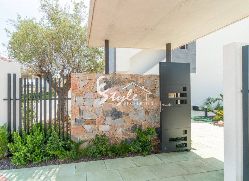 Apartments for sale in a new complex in Los Balcones, Torrevieja, Costa Blanca, Spain. ON1440_B