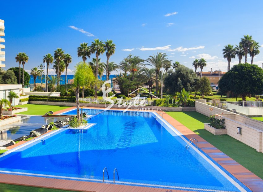 Beachfront apartment in  Aqua Nature, La Mata, Torrevieja with direct sea views, Costa Blanca, Spain. ID 2756