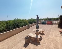 Buy 2-floors country house with large pool in San Miguel de Salinas and close to the beach. ID 4078