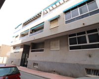 Buy apartment close to the sea in Torrevieja, Costa Blanca, 900 meters from the beach. ID: 4069