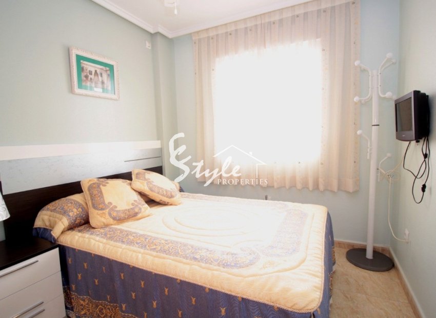 Buy apartment close to the sea in Torrevieja, Costa Blanca. ID: 4024