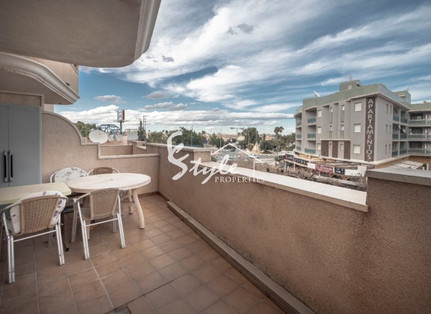 Buy apartment in Costa Blanca close to sea in Cabo Roig. ID: 4094