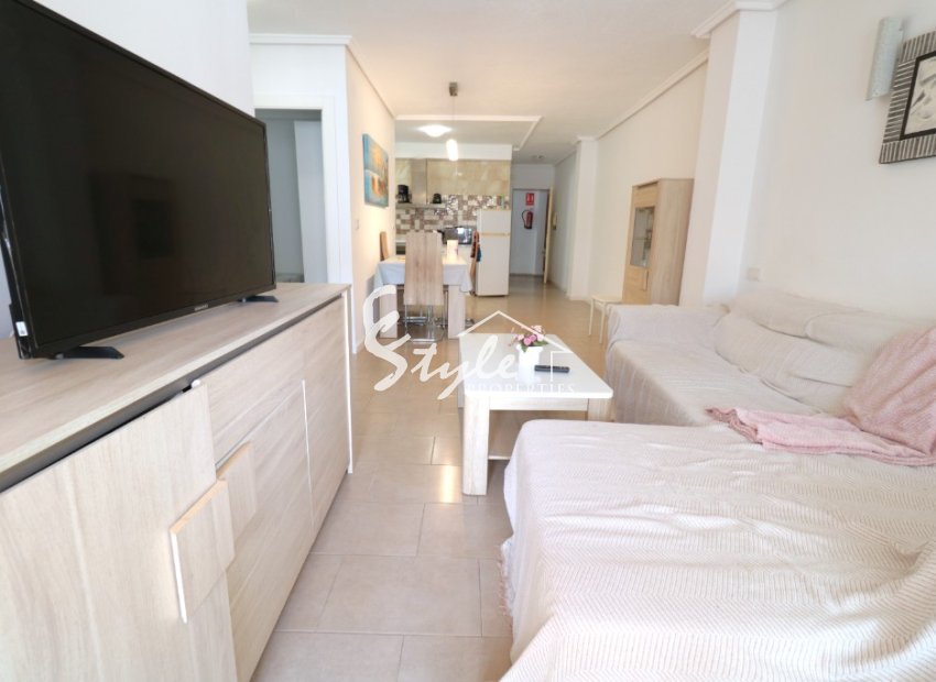 Buy apartment in Torrevieja, Costa Blanca, 150 meters from the beach. ID: 6318