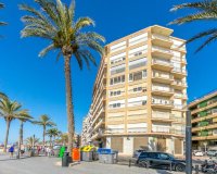 Buy apartment in Torrevieja, Costa Blanca, 50 meters from the beach. ID: 6304
