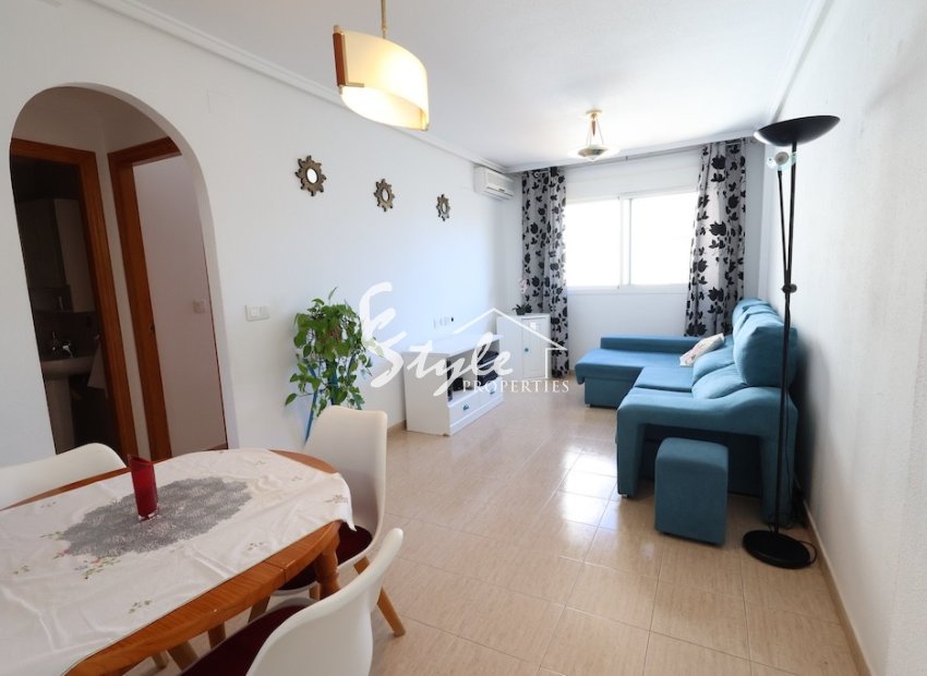 Buy apartment in Torrevieja, Costa Blanca, 800 meters from the beach. ID: 6335