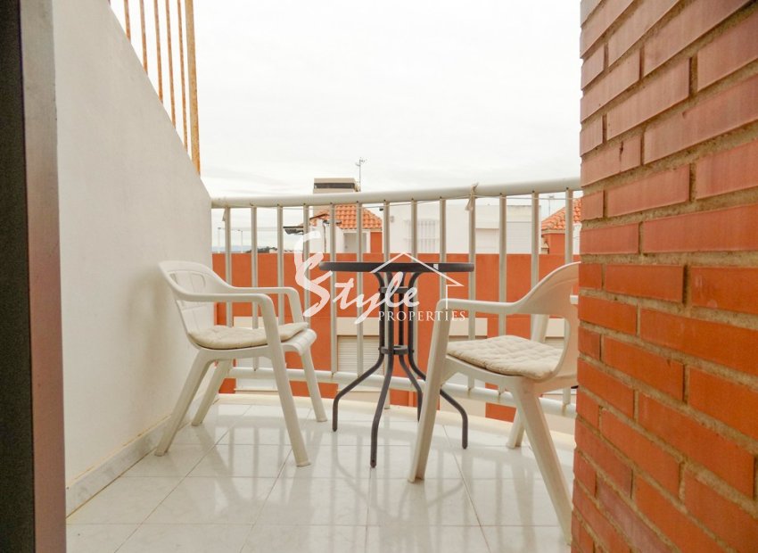 Buy apartment on the beach in La Mata, Torrevieja. ID 4037