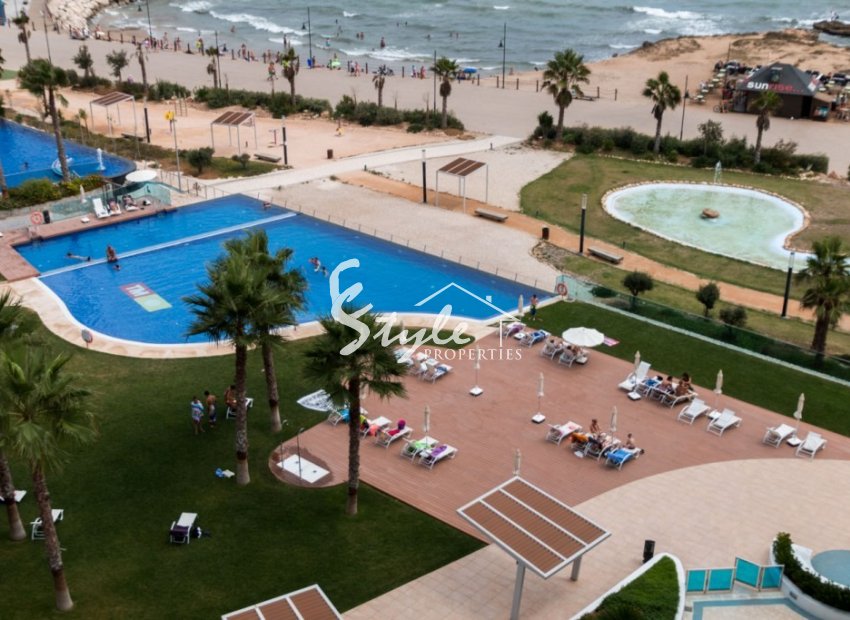 Buy apartment on the seafront in Sea Senses, Punta Prima. ID 4757