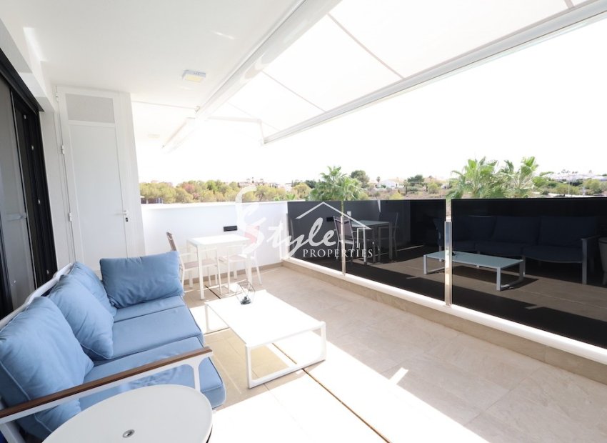 Buy Apartment with pool close to the sea and beach in Amanecer III, Orihuela Costa. ID: 6327