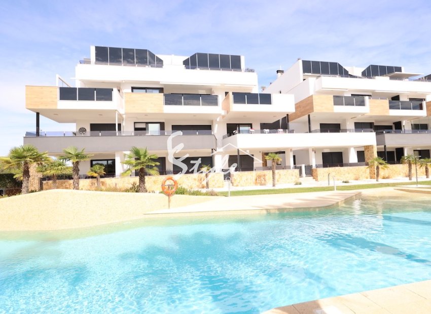 Buy Apartment with pool close to the sea and beach in Amanecer III, Orihuela Costa. ID: 6327