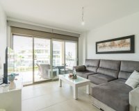 Buy apartment with pool in Costa Blanca close to golf in Villamartin. ID: 6352